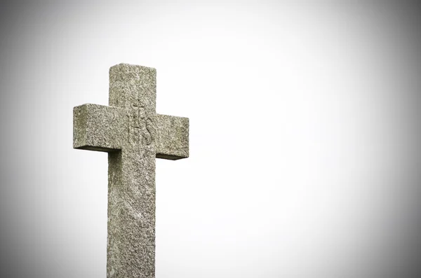 Szary krzyż na białym tle — Zdjęcie stockowe