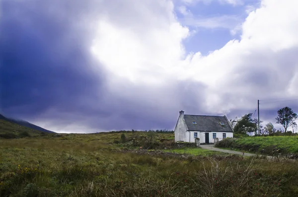 Casa rural irlandesa Fotos de stock libres de derechos