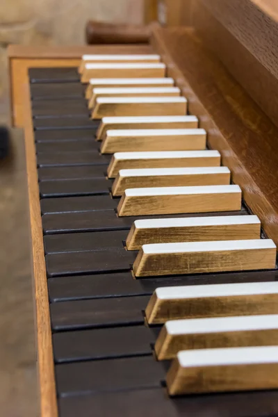 Kyrkans orgel tangentbord — Stockfoto
