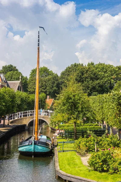 Navio Vela Histórico Canal Enkhuizen Holanda — Fotografia de Stock