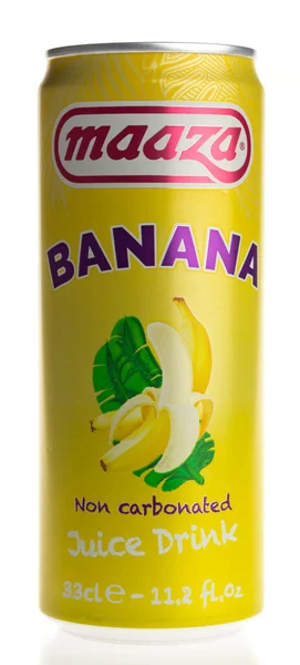 Lata Maaza Bebida Jugo Plátano Aislada Sobre Fondo Blanco —  Fotos de Stock