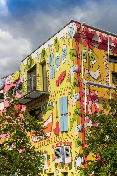 Facciata Della Colorata Casa Happy Rizzi Braunschweig Germania — Foto Stock