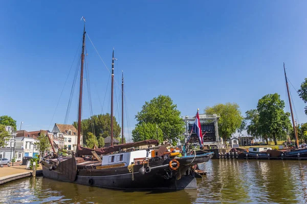 Gamla Trä Segelfartyg Den Historiska Hamnen Gouda Nederländerna — Stockfoto
