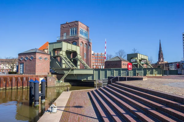 Schritte Vor Der Historischen Brücke Von Bremerhaven Deutschland — Stockfoto