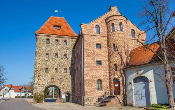 Historisches Stendaler Stadttor Mitten Haldensleben — Stockfoto
