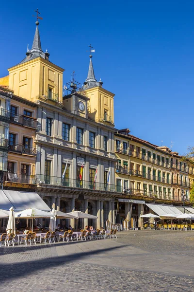 Restaurantes Frente Antiguo Edificio Del Ayuntamiento Segovia España — Foto de Stock