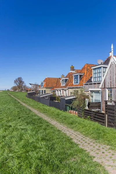 Maisons Historiques Derrière Digue Dans Village Frison Makkum Pays Bas — Photo