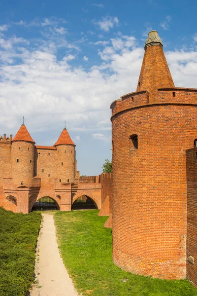 Puerta Histórica Ladrillo Rojo Centro Varsovia Polonia —  Fotos de Stock