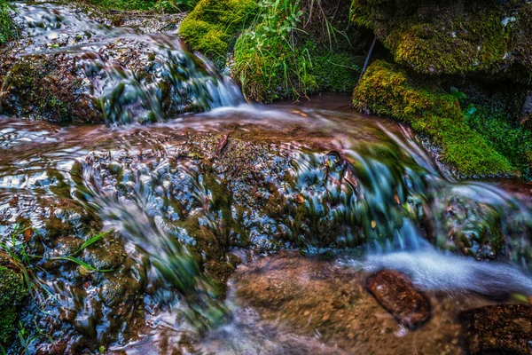 Fluxo de água — Fotografia de Stock