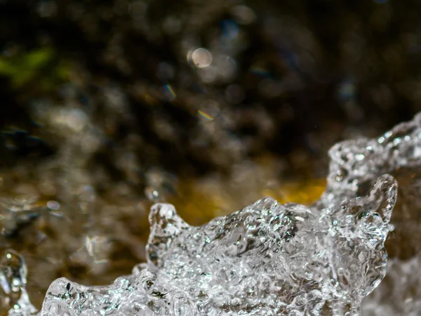Fröccsenő víz Stock Kép