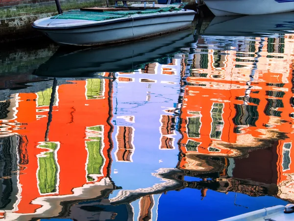 Water reflection — Stock Photo, Image