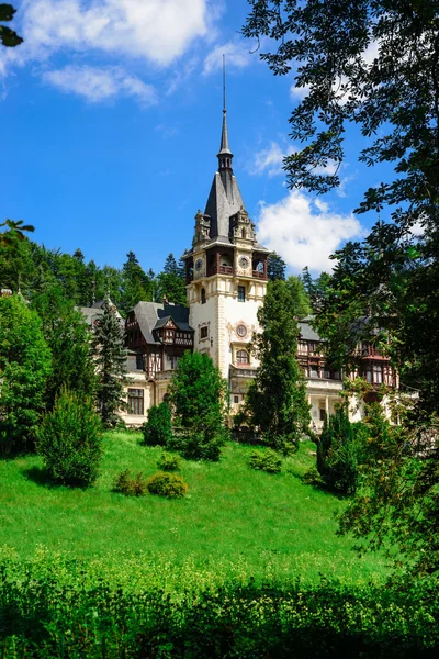 Peles castle — Stock Photo, Image