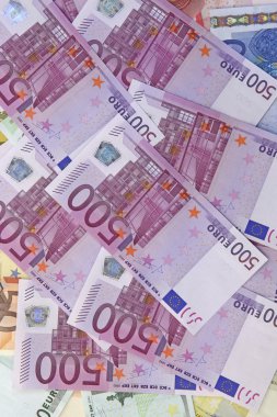 Genişletilmiş euro para