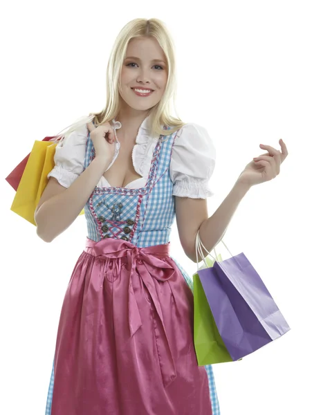 Kvinna i dirndl — Stockfoto