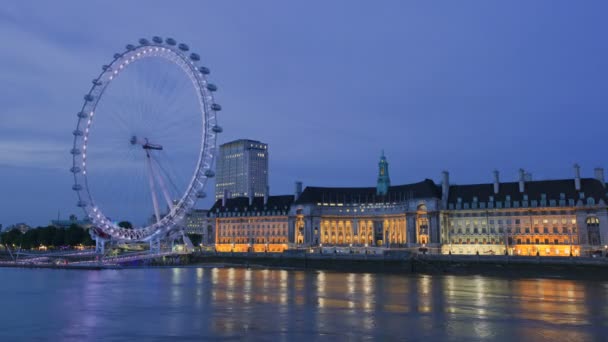 London Eye 's nachts — Stockvideo