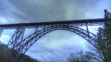 mungstener Köprüsü