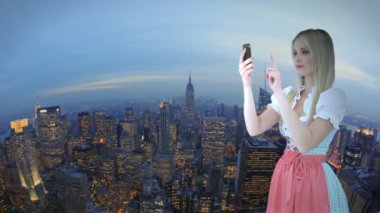 kadının önünde new york