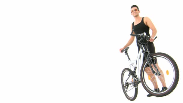 Hombre con bicicleta — Vídeos de Stock