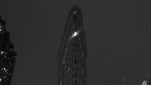 Přechod na flatiron building — Stock video