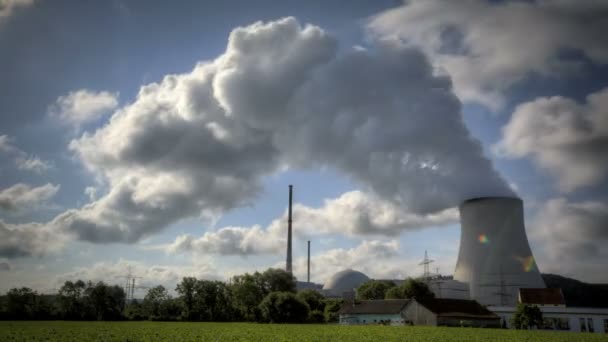 Centrale nucléaire — Video