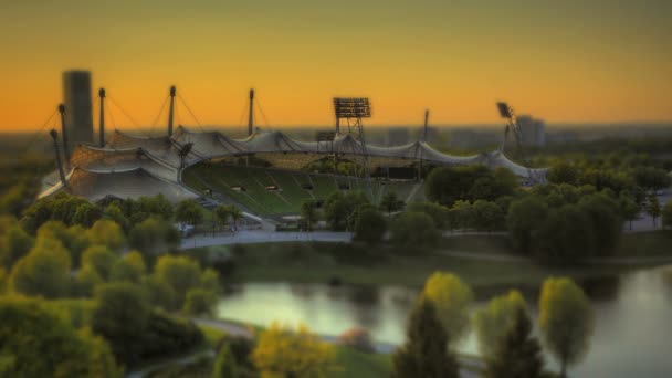 Idő telik müncheni olimpiai stadion — Stock videók