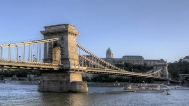 Puente de la cadena Budapest — Vídeo de stock