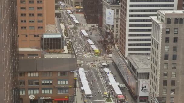 Vista aérea del mercado de Broadway — Vídeo de stock