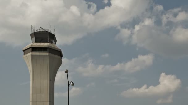St. Louis Airport — Stockvideo