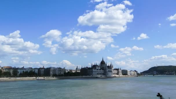 Hungarian parliament — Stock Video