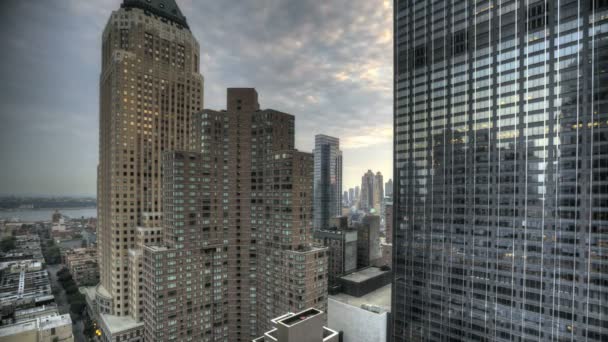 Urban Canyon Hdr Timelapse — Stockvideo