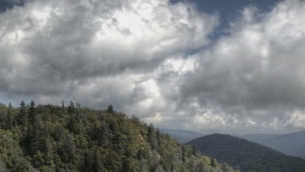 Blue ridge parkway bergen — Stockvideo