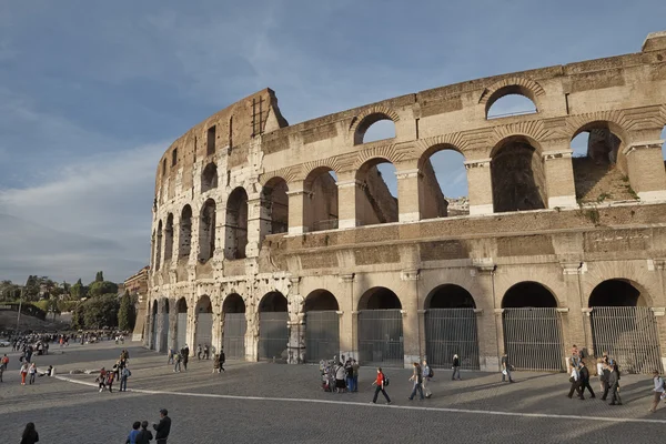 โคลอสเซียมในกรุงโรม อิตาลี — ภาพถ่ายสต็อก