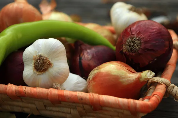 Mixed onion still life — Stock Photo, Image
