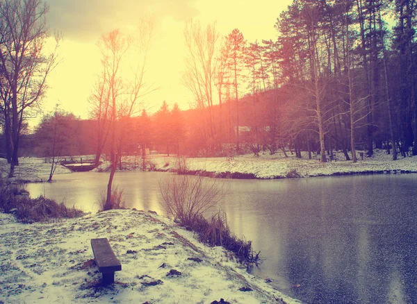 Foto vintage de la idílica escena de invierno — Foto de Stock