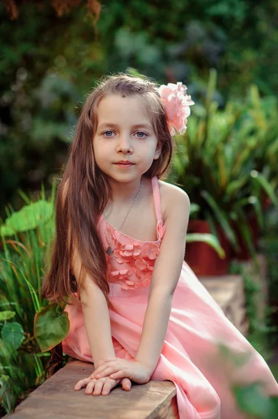 Little girl in dress — Stock Photo, Image