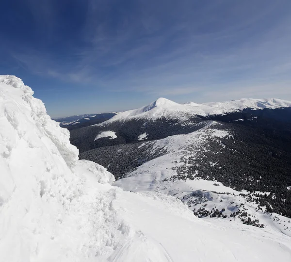 Karpaten im Winter — Stockfoto