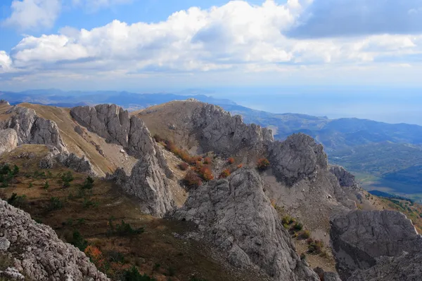 Crimean Mountains in the fall — Stock Photo, Image