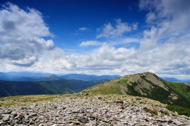 Yaz Karpat Dağları