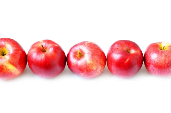 Appels in een rij — Stockfoto