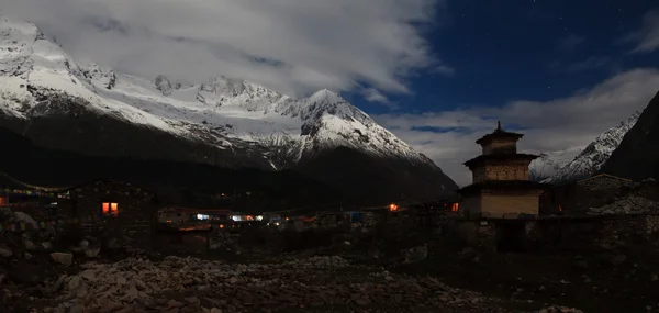 Mezzanotte himalayana — Foto Stock