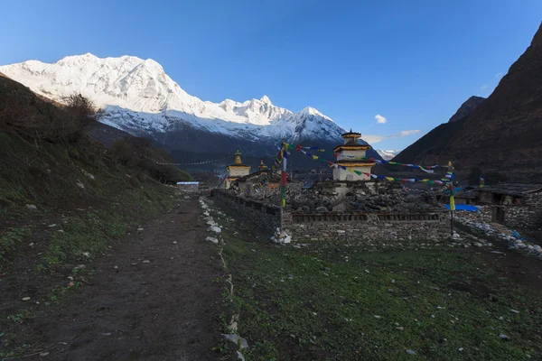 Sabah dağ manastır — Stok fotoğraf