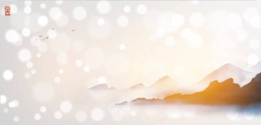 Beyaz parlak arka planda puslu dağlar. Geleneksel oryantal mürekkep boyası sumi-e, u-sin, go-hua. Minimalist zen illüstrasyonu