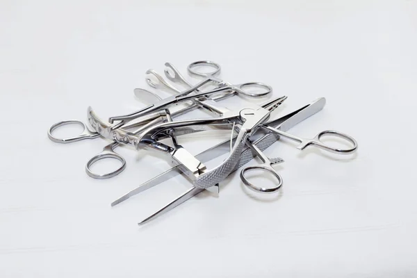Tıbbi alet için kalıcı makyaj ve piercing
