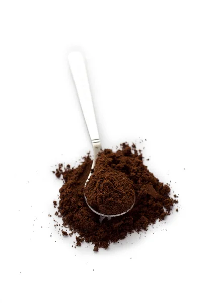 Colher com café moído — Fotografia de Stock