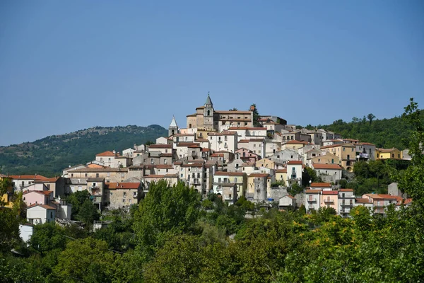 İtalya 'nın Carpinone köyü.