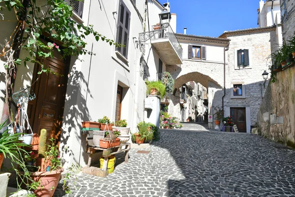 拉齐奥意大利拉齐奥地区中世纪城镇圣斯特凡诺别墅的一条狭窄街道 — 图库照片