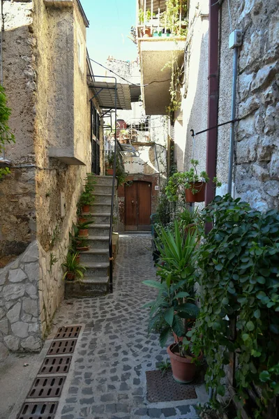 Una Calle Estrecha Villa Santo Stefano Una Ciudad Medieval Región —  Fotos de Stock