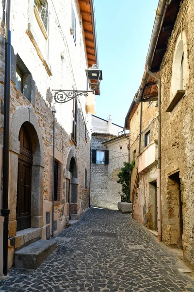 Una Calle Estrecha Villa Santo Stefano Una Ciudad Medieval Región — Foto de Stock