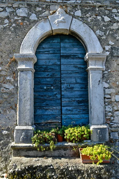 Drzwi Starego Domu Castro Dei Volsci Średniowiecznym Mieście Prowincji Frosinone — Zdjęcie stockowe
