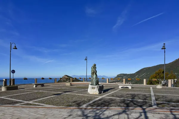 Praça Com Terraço Panorâmico Trentinara Uma Pequena Aldeia Nas Montanhas — Fotografia de Stock